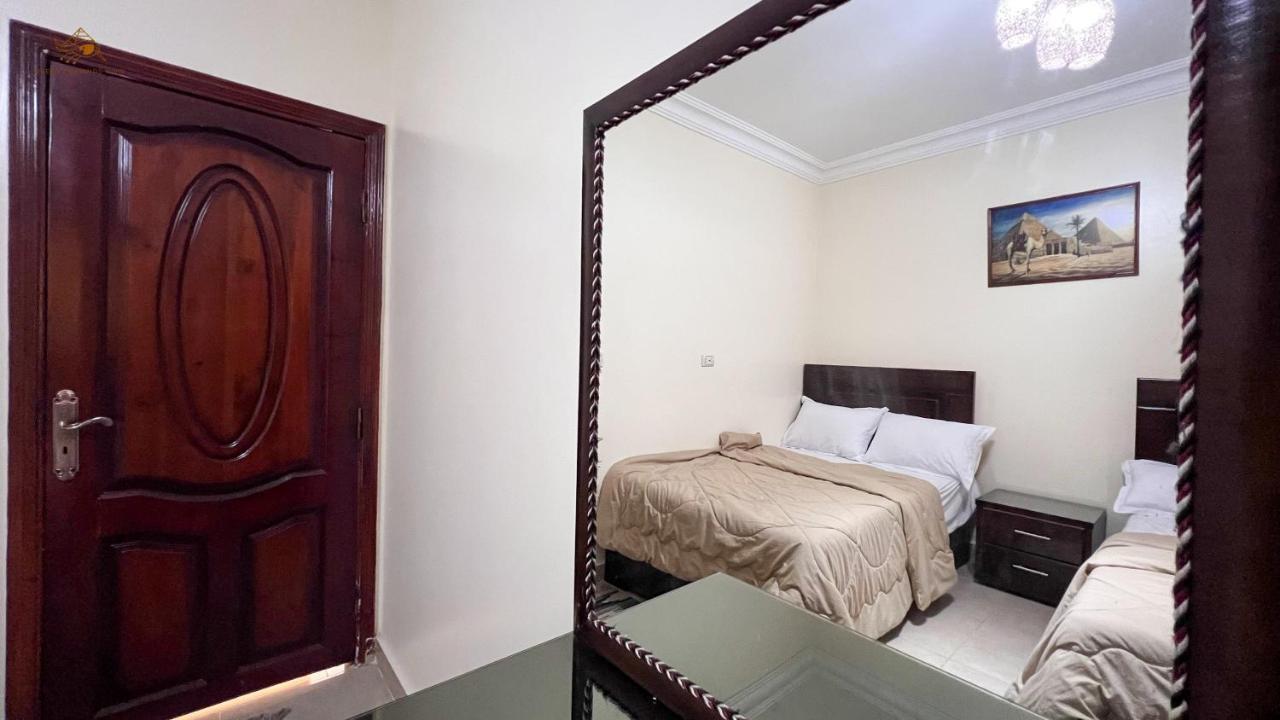 קהיר Queen Pyramids View Apartment מראה חיצוני תמונה